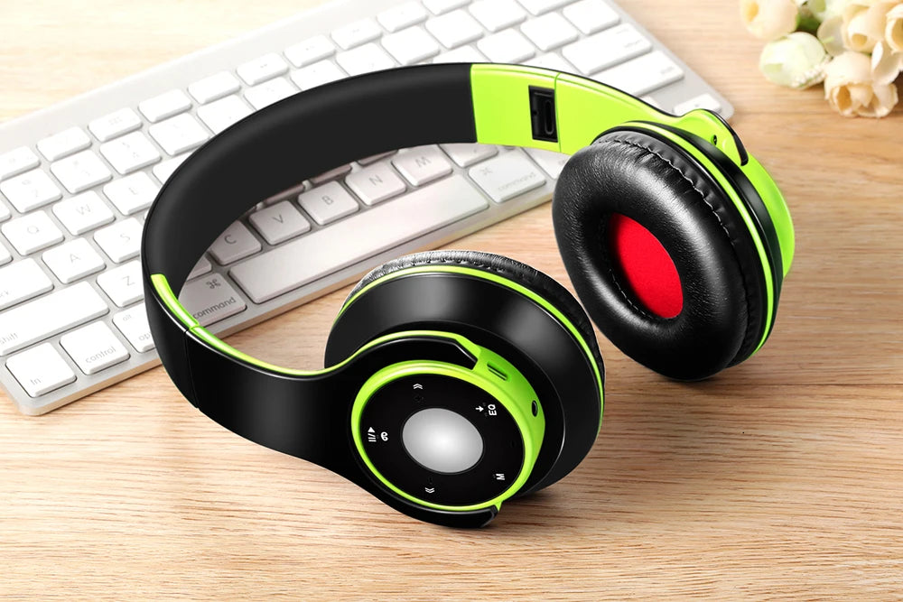 Stereo Audio Mp3 Bluetooth Headset Wireless Headphones Earphone Support SD Card with Mic Play 20 Hours